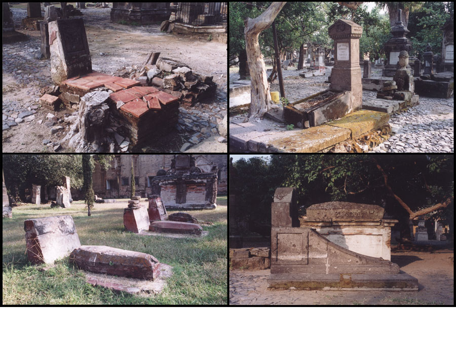 Older graves of Mexico.