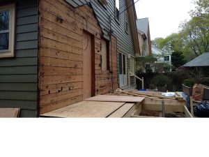 Energy efficient kitchen and eating area in Boston, MA.